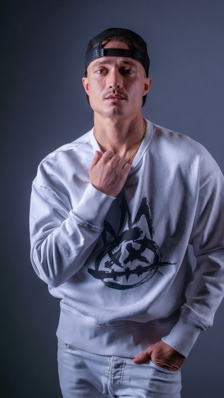 Editorial portrait of Leon Budrow